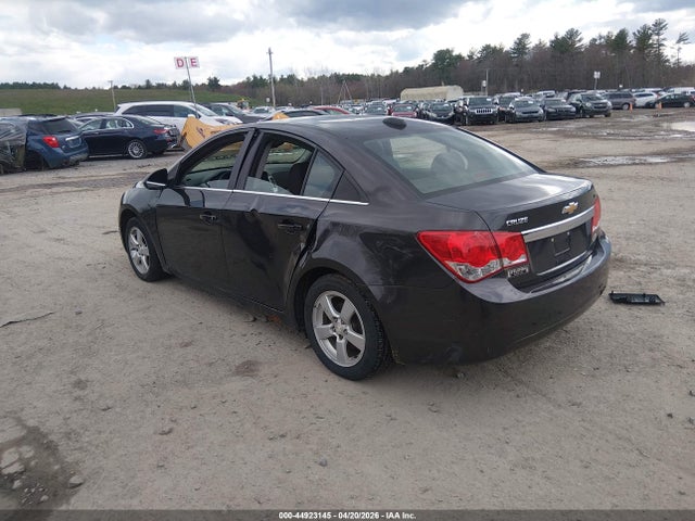 2016 CHEVROLET CRUZE LIMITED 1G1PE5SB3G7212638 Photo 2