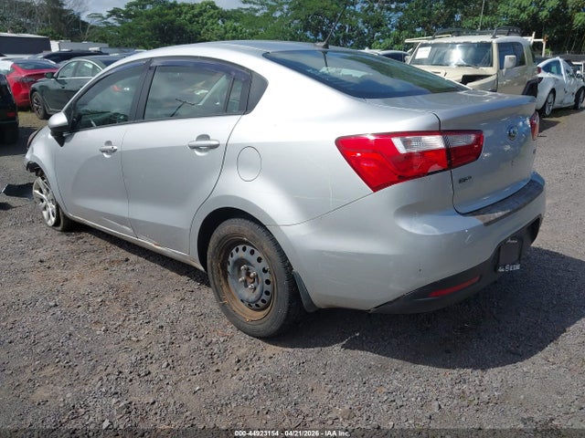 KIA RIO LX 2014 KNADM4A32E6353007 Image 3