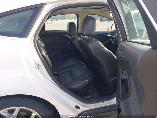Продажа на аукционе авто 2014 Ford Focus Titanium, vin: 1FADP3N2XEL167583, номер лота: 44923164