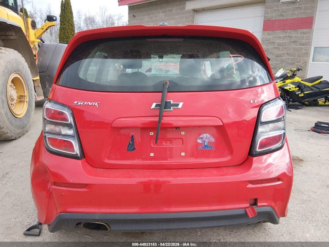 Aukcja sprzedaży 2018 Chevrolet Sonic Lt Auto, vin: 1G1JD6SH8J4125135, numer aukcji: 44923183