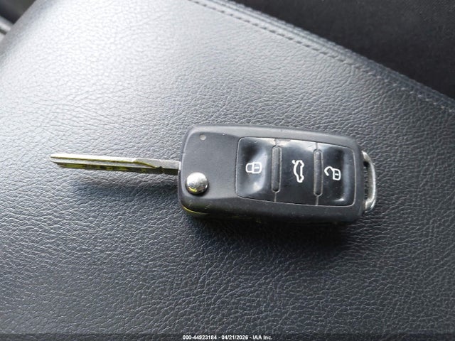 Aukcja sprzedaży 2016 Volkswagen Passat 1.8t S, vin: 1VWAS7A39GC026862, numer aukcji: 44923184