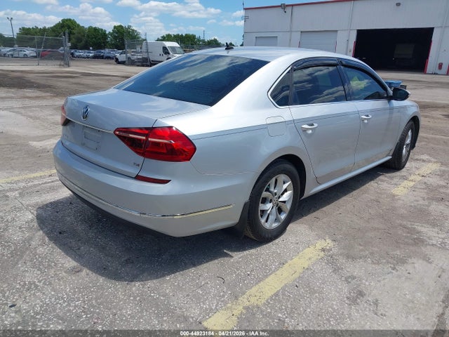 Aukcja sprzedaży 2016 Volkswagen Passat 1.8t S, vin: 1VWAS7A39GC026862, numer aukcji: 44923184