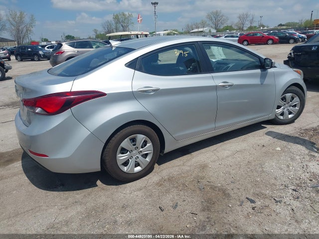 Hyundai ELANTRA SE 2016 5NPDH4AEXGH740700 Image 4