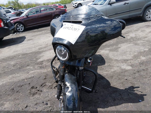 Продажа на аукционе авто 2018 Harley-davidson Flhxs Street Glide Special, vin: 1HD1KRC15JB685771, номер лота: 44923207