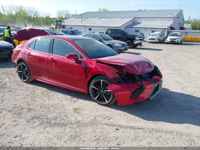 44923209 :رقم المزاد ، 4T1K61AK6LU305914 vin ، 2020 Toyota Camry Xse مزاد بيع