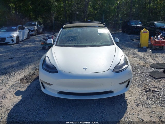 44923213 :رقم المزاد ، 5YJ3E1EB5MF924844 vin ، 2021 Tesla Model 3 Long Range Dual Motor All-wheel Drive مزاد بيع