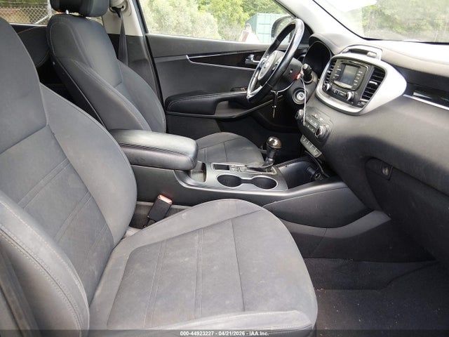 Продаж на аукціоні авто 2016 Kia Sorento 3.3l Lx, vin: 5XYPG4A56GG157550, номер лоту: 44923227