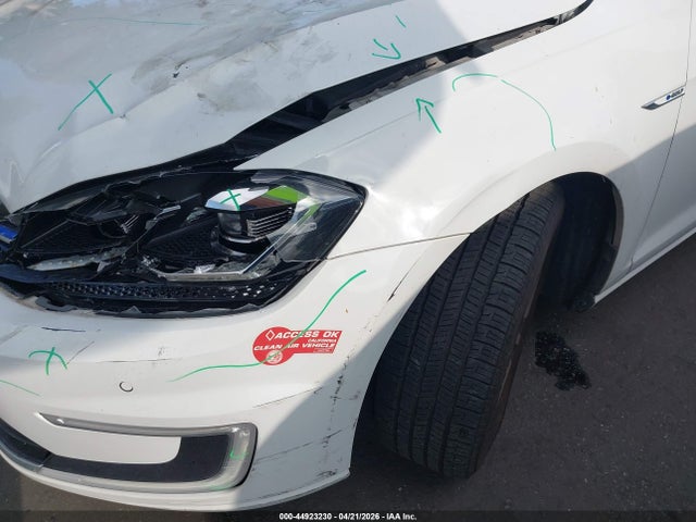 WVWPR7AU1HW950794 Volkswagen E-golf Sel Premium