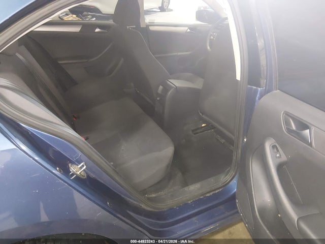 3VWD07AJ1FM269953 Volkswagen Jetta 1.8t Se