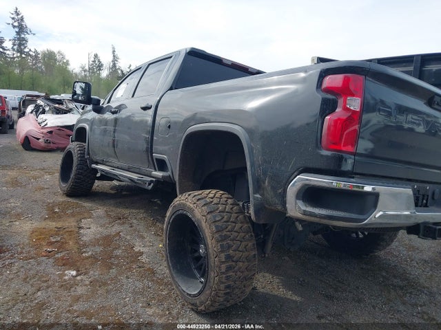 2GC4YPEYXN1207847 Chevrolet Silverado 2500hd 4wd Standard Bed Ltz