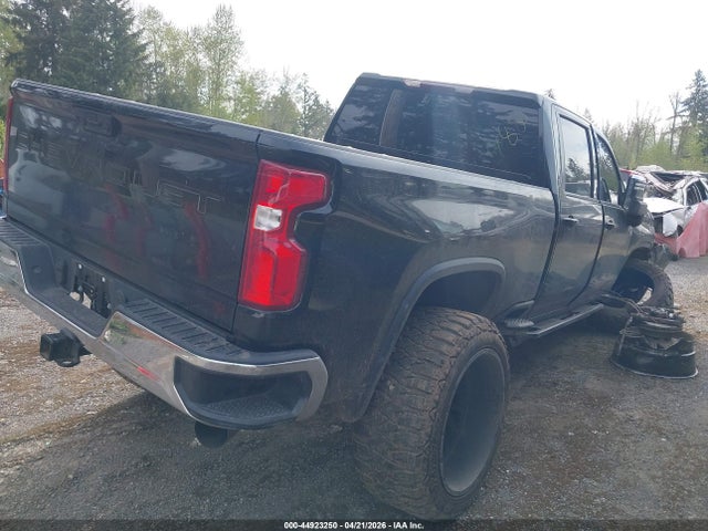 2GC4YPEYXN1207847 Chevrolet Silverado 2500hd 4wd Standard Bed Ltz