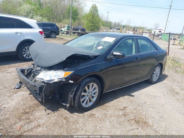 2013 Toyota Camry Xle მანქანა იყიდება აუქციონზე, vin: 4T1BF1FK2DU214665, აუქციონის ნომერი: 44923263