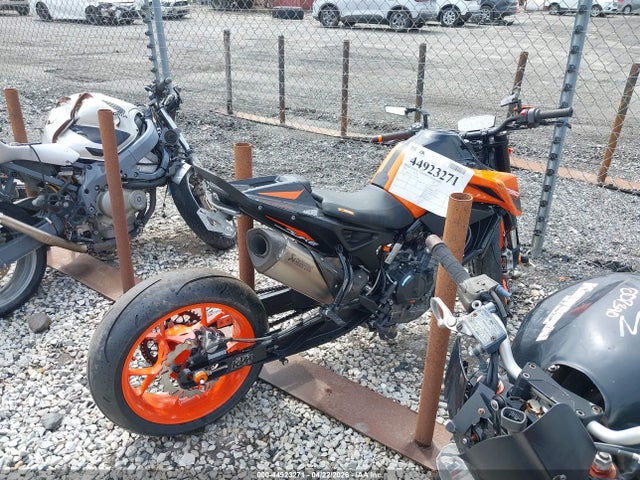 KTM 790 Duke 2020 VBKTU6401LM779080 Image 4