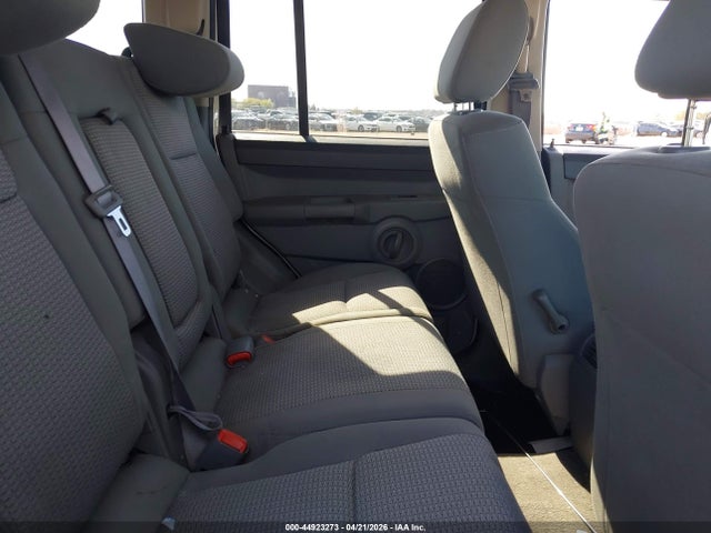 2007 Jeep Commander Sport მანქანა იყიდება აუქციონზე, vin: 1J8HG48P97C611640, აუქციონის ნომერი: 44923273