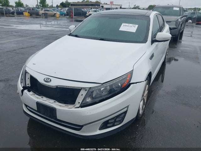 5XXGR4A61FG411137 KIA Optima Sxl Turbo
