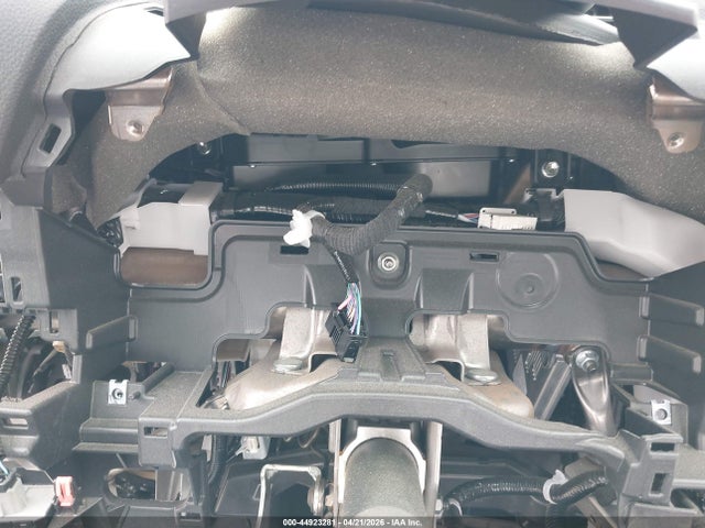 Toyota Highlander Hybrid Platinum 2025 5TDEBRCH0SS680634 Image 19