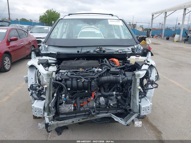 Toyota Highlander Hybrid Platinum 2025 5TDEBRCH0SS680634 Image 6