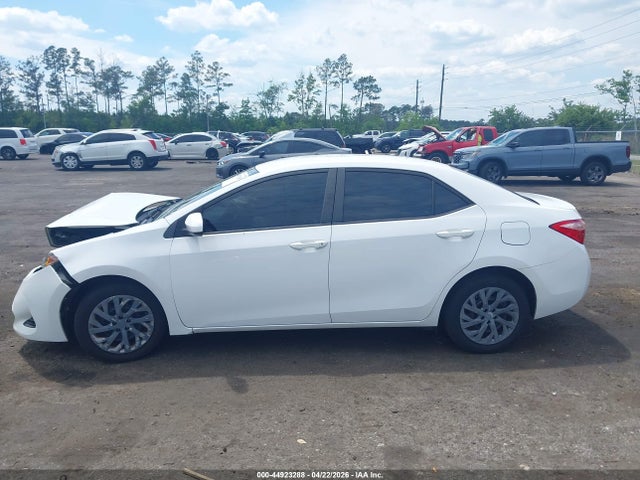 Продажа на аукционе авто 2019 Toyota Corolla Le, vin: 2T1BURHE6KC165559, номер лота: 44923288