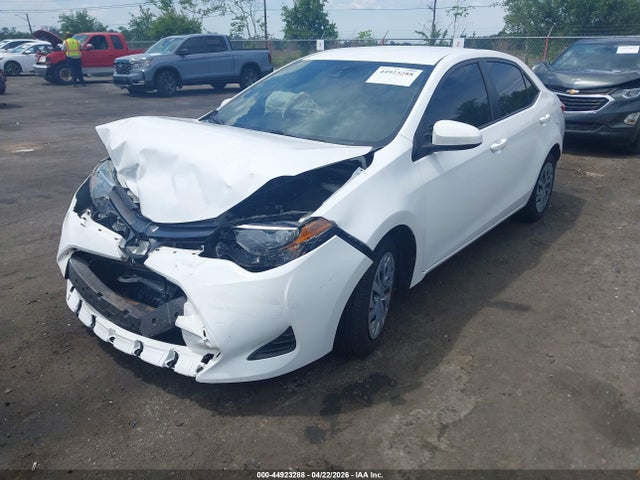 Продажа на аукционе авто 2019 Toyota Corolla Le, vin: 2T1BURHE6KC165559, номер лота: 44923288