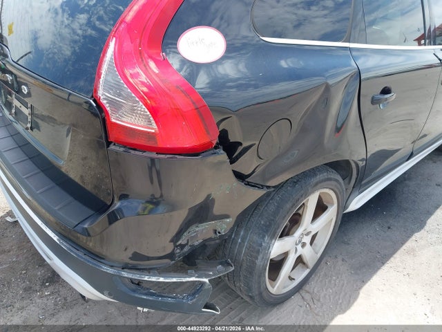 Продаж на аукціоні авто 2012 Volvo Xc60 T6 Platinum, vin: YV4902DZ3C2263794, номер лоту: 44923292