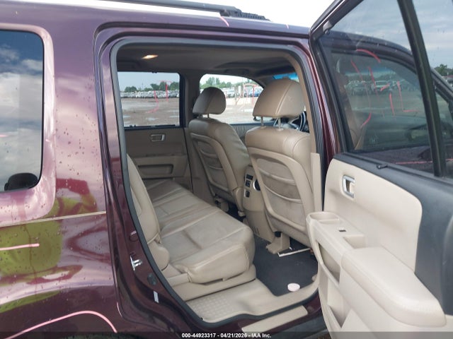 44923317 :رقم المزاد ، 5FNYF4H89AB008801 vin ، 2010 Honda Pilot Touring مزاد بيع