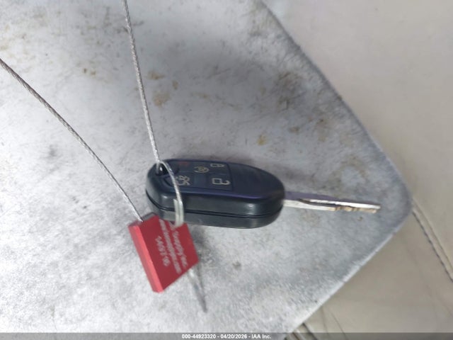 2014 Ford Taurus Sel მანქანა იყიდება აუქციონზე, vin: 1FAHP2E83EG173573, აუქციონის ნომერი: 44923320