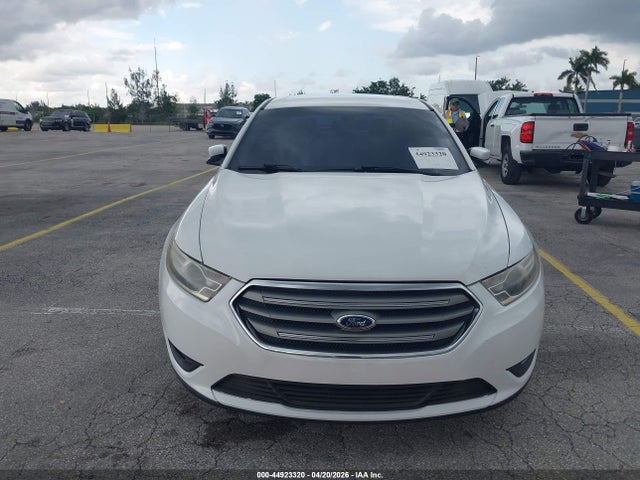 2014 Ford Taurus Sel მანქანა იყიდება აუქციონზე, vin: 1FAHP2E83EG173573, აუქციონის ნომერი: 44923320