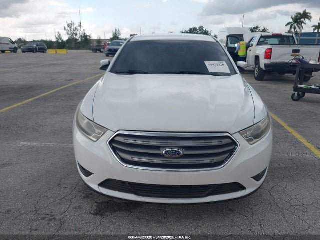 2014 Ford Taurus Sel მანქანა იყიდება აუქციონზე, vin: 1FAHP2E83EG173573, აუქციონის ნომერი: 44923320