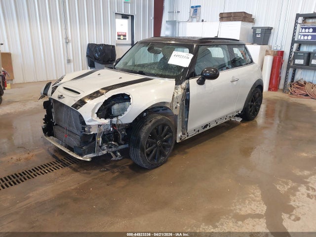 Mini Hardtop Cooper S 2015 WMWXP7C56F2A40848 Image 2