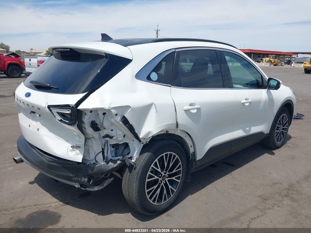 44923351 :رقم المزاد ، 1FMCU0E16RUA15381 vin ، 2024 Ford Escape Phev مزاد بيع