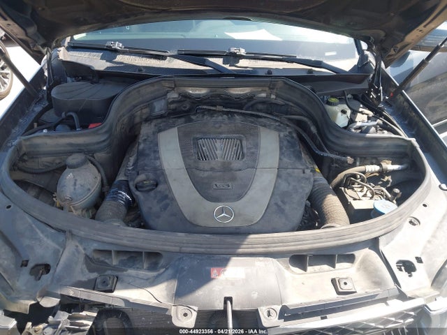 44923356 :رقم المزاد ، WDCGG8HB9AF432898 vin ، 2010 Mercedes-benz Glk 350 4matic مزاد بيع