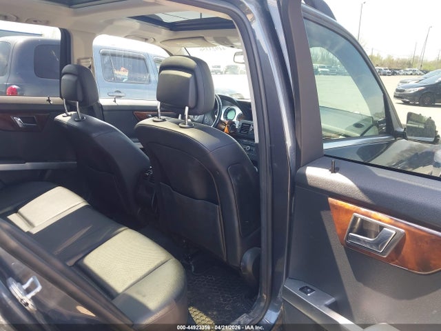 44923356 :رقم المزاد ، WDCGG8HB9AF432898 vin ، 2010 Mercedes-benz Glk 350 4matic مزاد بيع