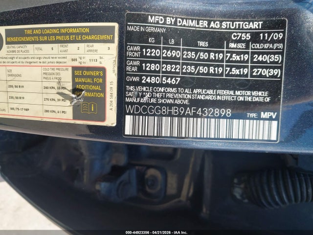 44923356 :رقم المزاد ، WDCGG8HB9AF432898 vin ، 2010 Mercedes-benz Glk 350 4matic مزاد بيع