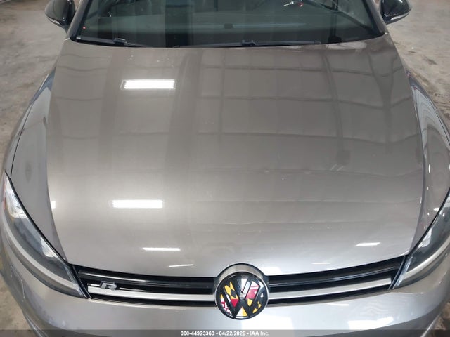 2016 Volkswagen Golf R 4-door მანქანა იყიდება აუქციონზე, vin: WVWUF7AU0GW139224, აუქციონის ნომერი: 44923363