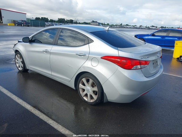 2013 Hyundai Elantra Limited მანქანა იყიდება აუქციონზე, vin: KMHDH4AE5DU720674, აუქციონის ნომერი: 44923390