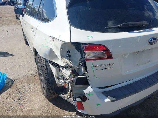 Aukcja sprzedaży 2015 Subaru Outback 2.5i Limited, vin: 4S4BSALC4F3285061, numer aukcji: 44923393