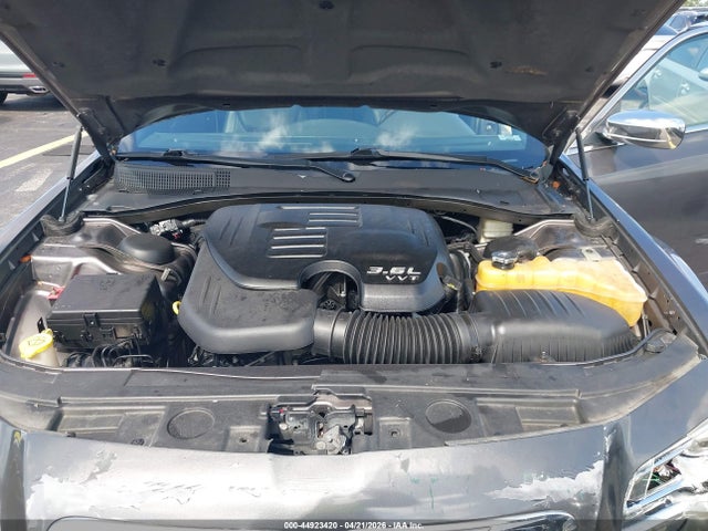 Продажа на аукционе авто 2013 Chrysler 300c, vin: 2C3CCAEG4DH613972, номер лота: 44923420