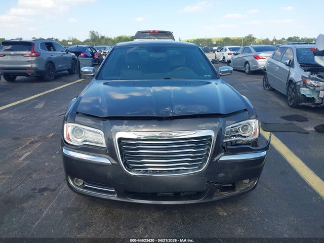 Продажа на аукционе авто 2013 Chrysler 300c, vin: 2C3CCAEG4DH613972, номер лота: 44923420