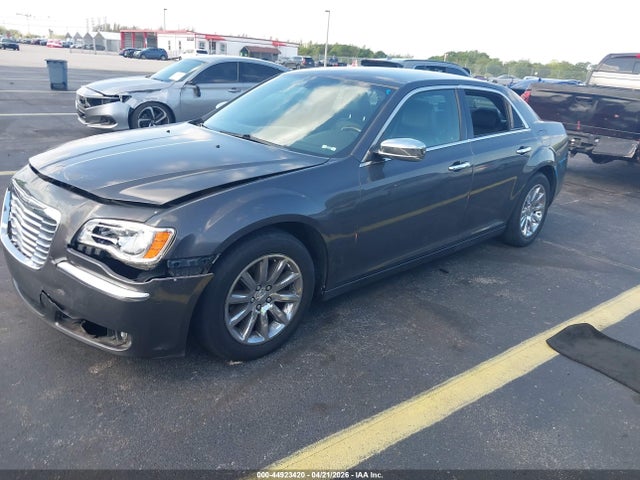 Продажа на аукционе авто 2013 Chrysler 300c, vin: 2C3CCAEG4DH613972, номер лота: 44923420
