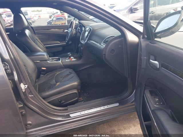 Продажа на аукционе авто 2013 Chrysler 300c, vin: 2C3CCAEG4DH613972, номер лота: 44923420