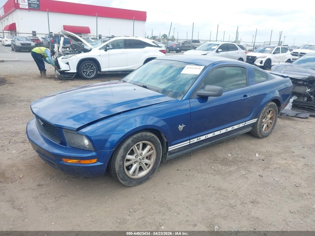 2009 Ford Mustang V6/v6 Premium მანქანა იყიდება აუქციონზე, vin: 1ZVHT80N595138893, აუქციონის ნომერი: 44923434