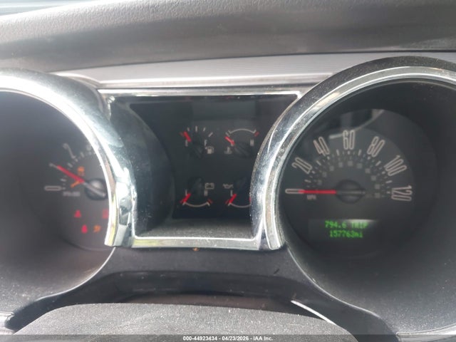 2009 Ford Mustang V6/v6 Premium მანქანა იყიდება აუქციონზე, vin: 1ZVHT80N595138893, აუქციონის ნომერი: 44923434