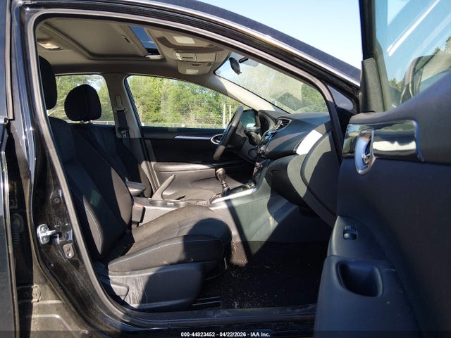 44923452 :رقم المزاد ، 3N1CB7AP5HY276254 vin ، 2017 Nissan Sentra Sr Turbo مزاد بيع
