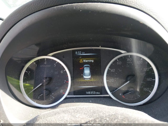 44923452 :رقم المزاد ، 3N1CB7AP5HY276254 vin ، 2017 Nissan Sentra Sr Turbo مزاد بيع