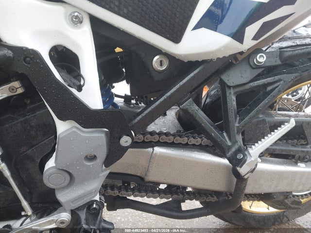 Honda Crf1100 A4 2025 JH2SD15B2SK100449 Image 9