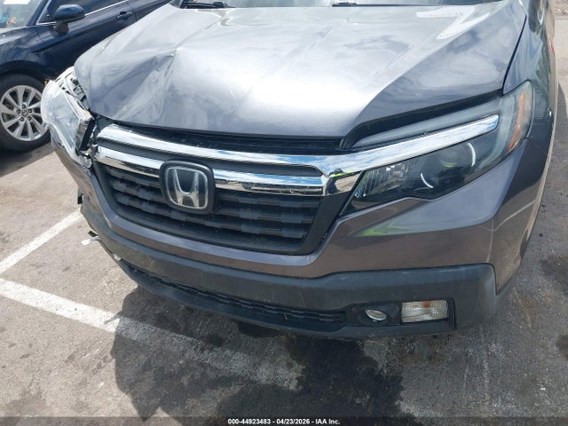 Продаж на аукціоні авто 2020 Honda Ridgeline Awd Rtl, vin: 5FPYK3F51LB010633, номер лоту: 44923483