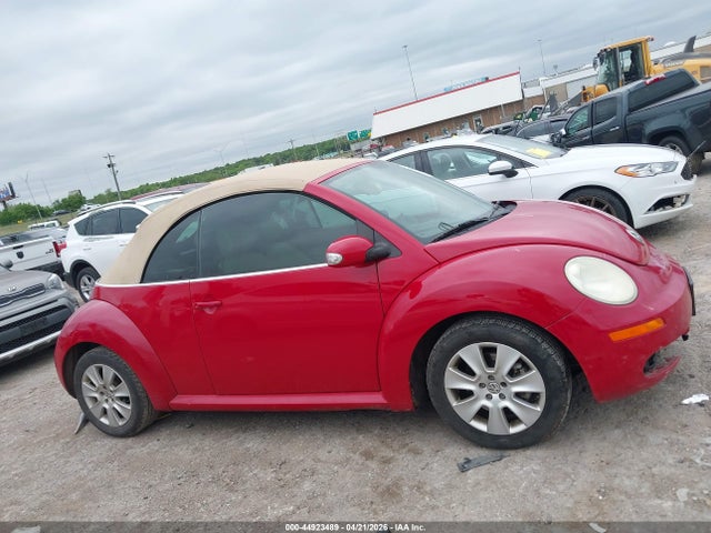 Продажа на аукционе авто 2010 Volkswagen New Beetle 2.5l, vin: 3VWRW3AL1AM002786, номер лота: 44923489