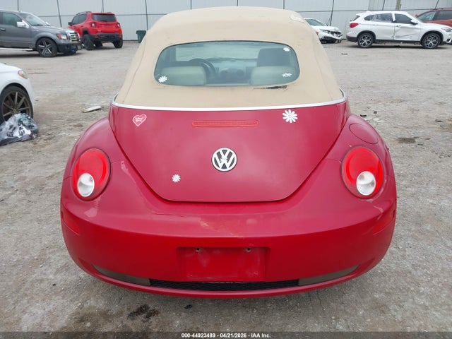 Продажа на аукционе авто 2010 Volkswagen New Beetle 2.5l, vin: 3VWRW3AL1AM002786, номер лота: 44923489