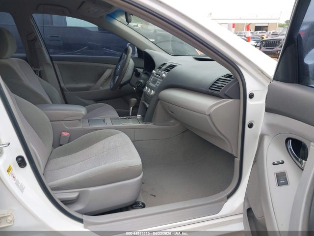2011 Toyota Camry Le მანქანა იყიდება აუქციონზე, vin: 4T1BF3EK4BU745215, აუქციონის ნომერი: 44923510