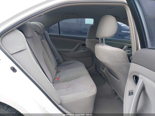 2011 Toyota Camry Le მანქანა იყიდება აუქციონზე, vin: 4T1BF3EK4BU745215, აუქციონის ნომერი: 44923510